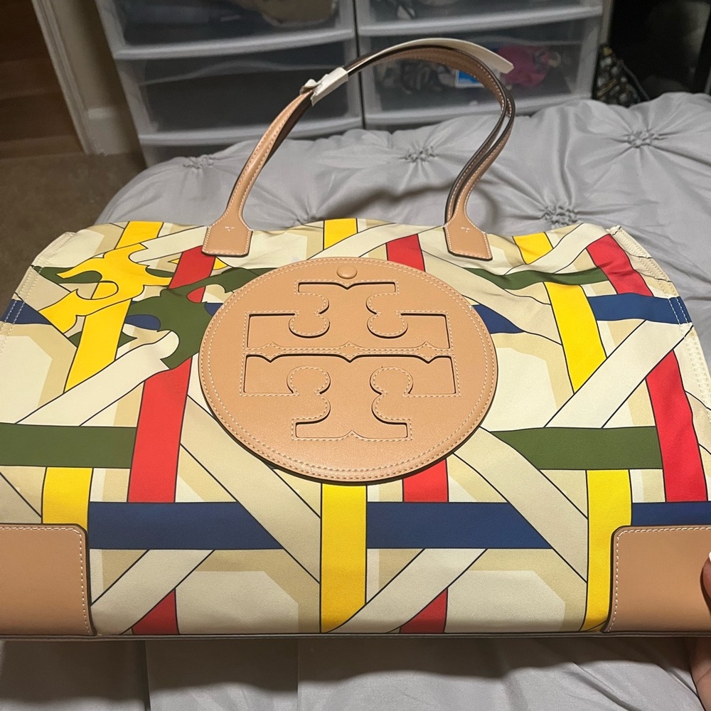 Brand new Tory Burch tote bag!